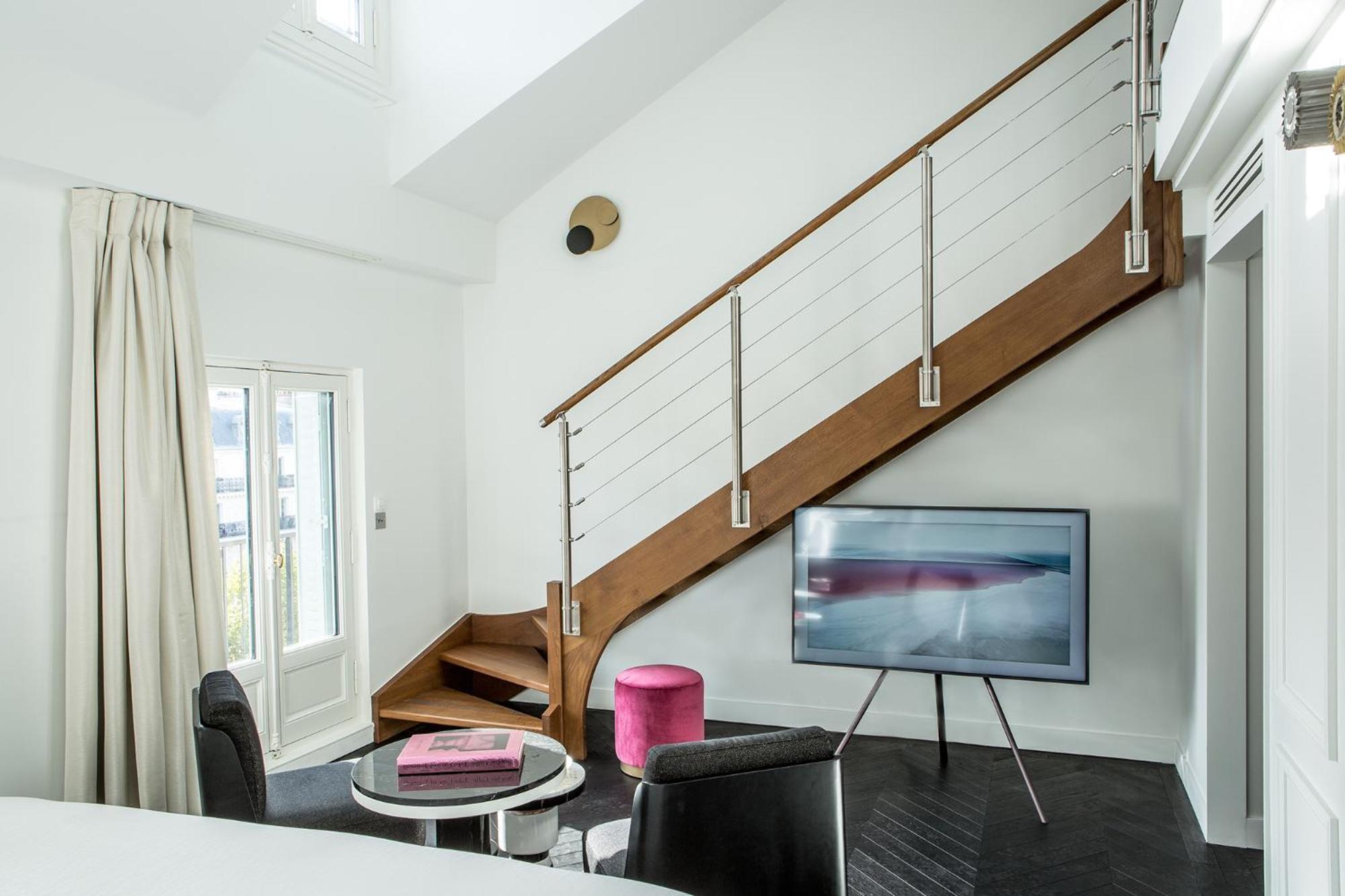 Duplex Eiffel Tower Suite